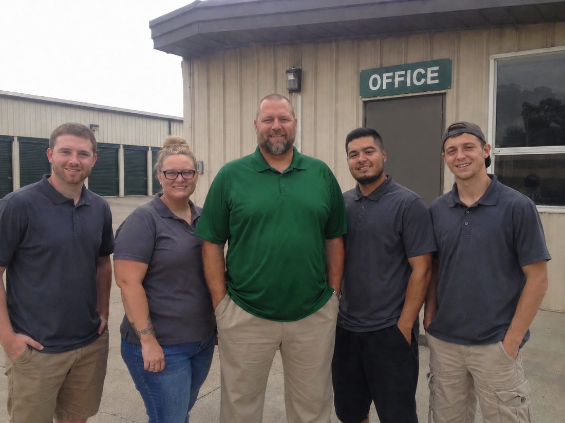 Pest control professionals in Eagan, MN